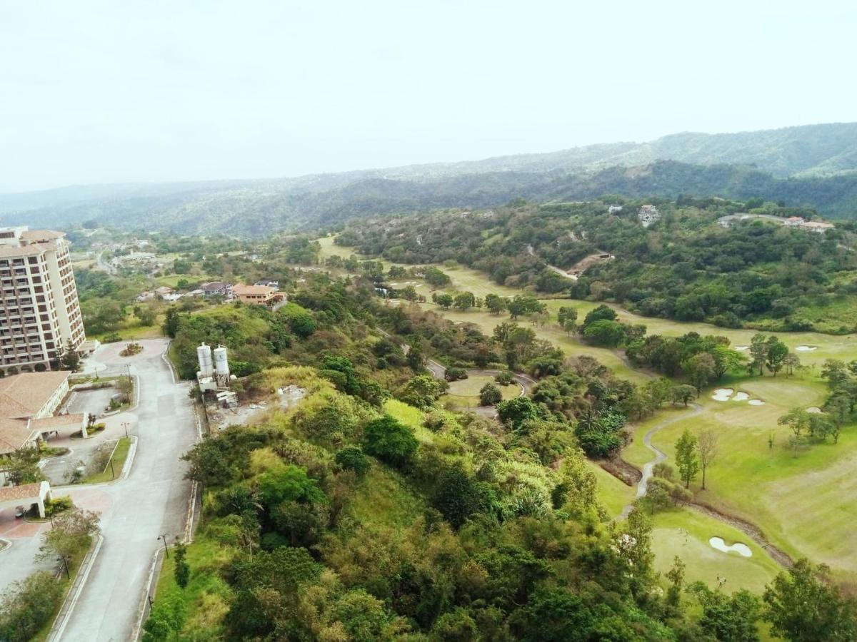 تاجيتاي Splendido Tagagtay Taal Lake Staycation Free Parking Netflix No Free Pool المظهر الخارجي الصورة