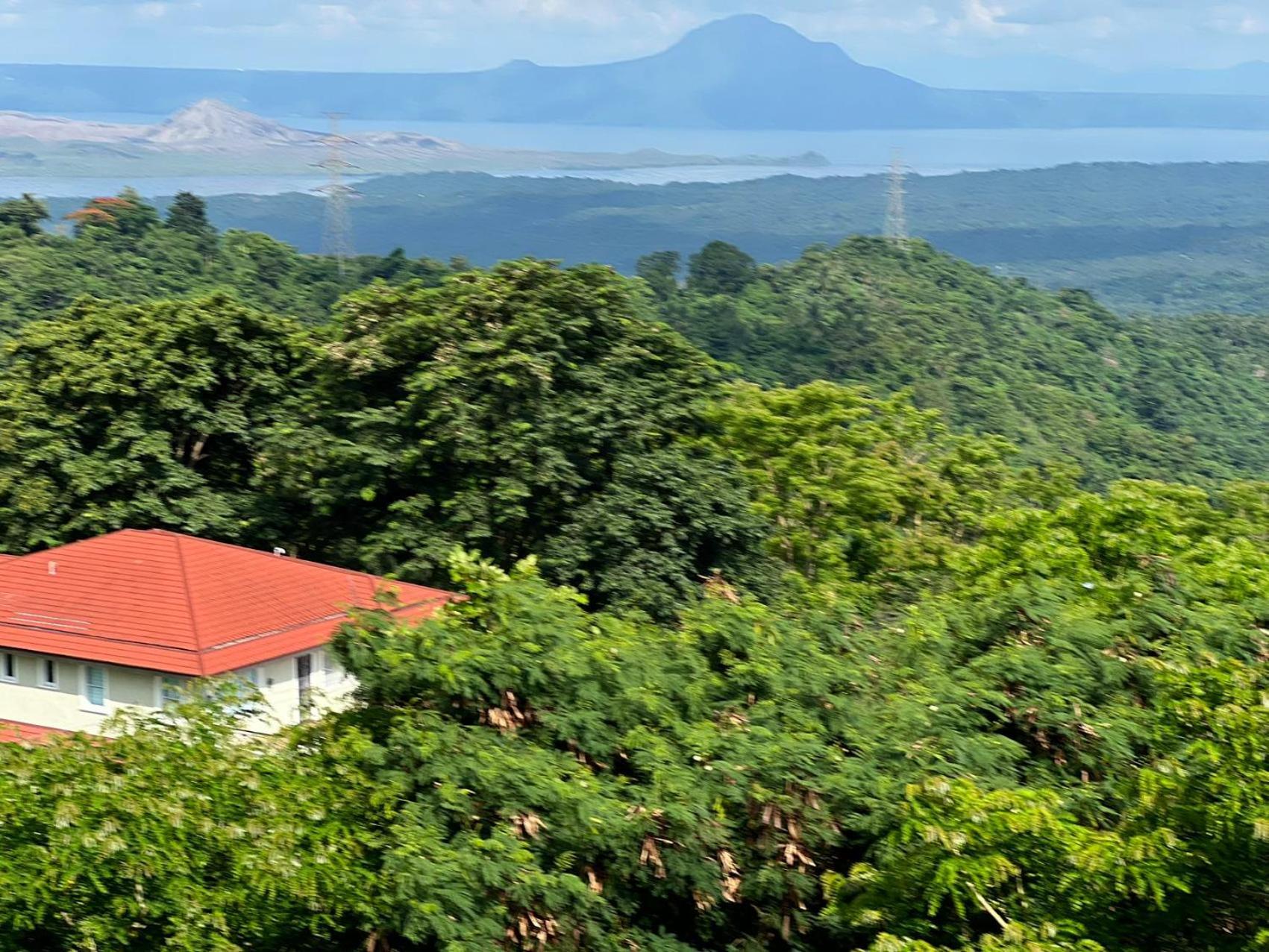 تاجيتاي Splendido Tagagtay Taal Lake Staycation Free Parking Netflix No Free Pool المظهر الخارجي الصورة