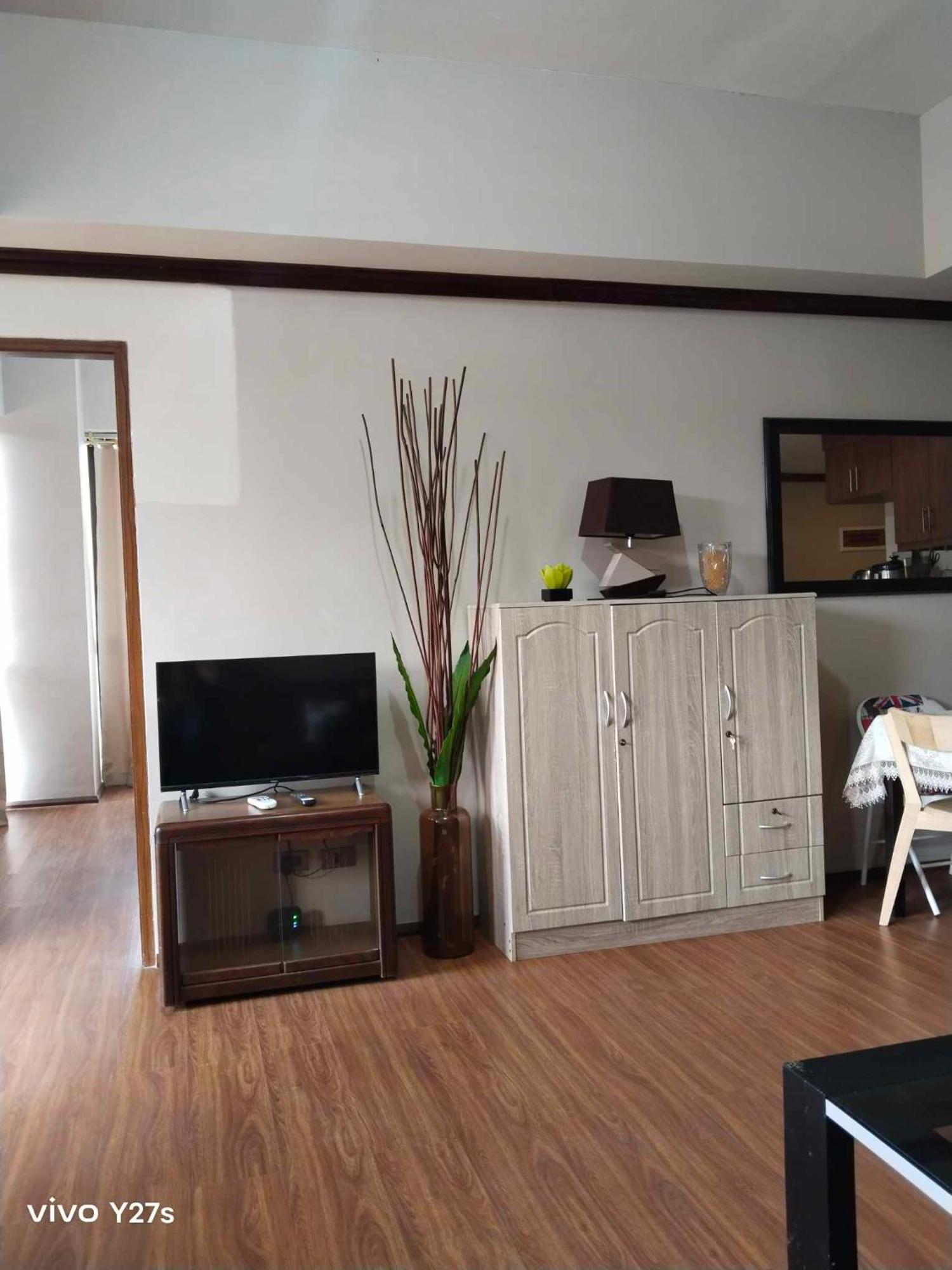 تاجيتاي Splendido Tagagtay Taal Lake Staycation Free Parking Netflix No Free Pool المظهر الخارجي الصورة